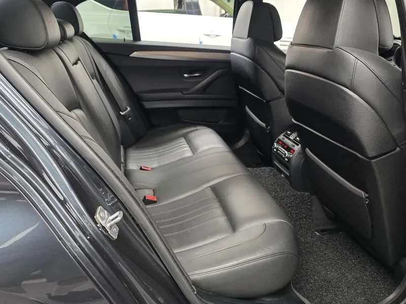 BMW M5  Sedan, снимка 12 - Автомобили и джипове - 56271952
