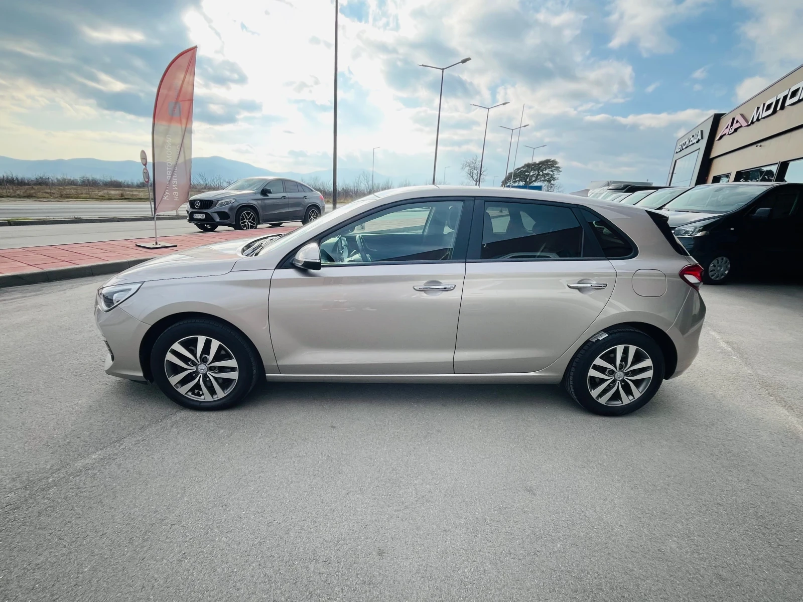 Hyundai I30 1.6CRDI;116к.с.;EUR.6 - изображение 2