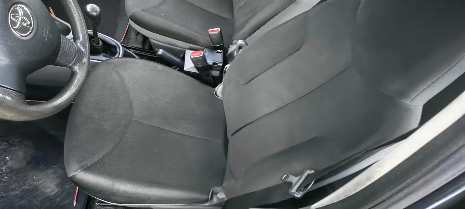 Toyota Aygo 1.0i - изображение 9