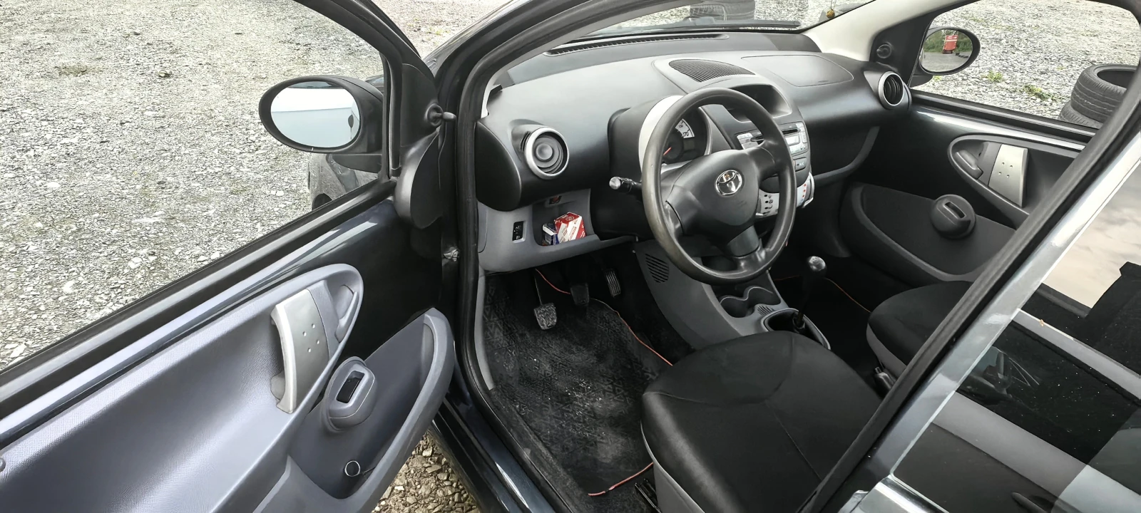 Toyota Aygo 1.0i - изображение 8