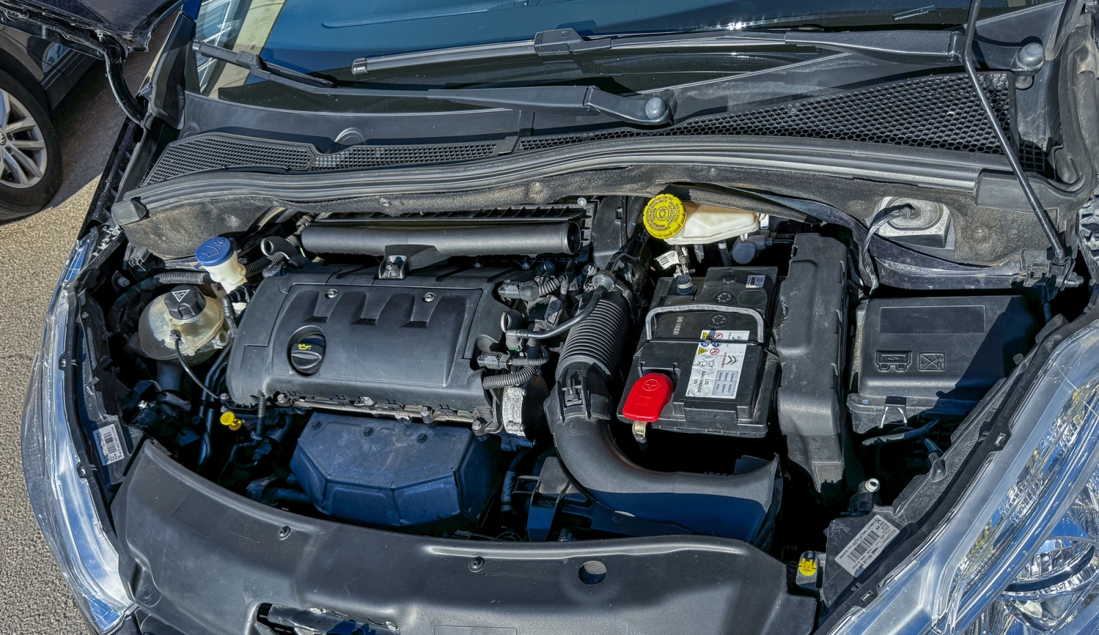 Peugeot 208 1.6 vti    | Mobile.bg   11