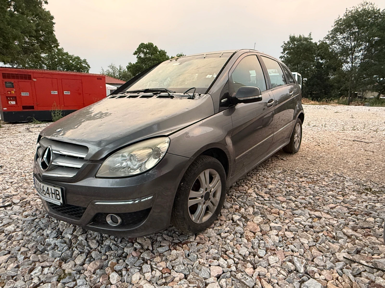 Mercedes-Benz B 170 МЕТАН, Чупена кутия, само за донор!