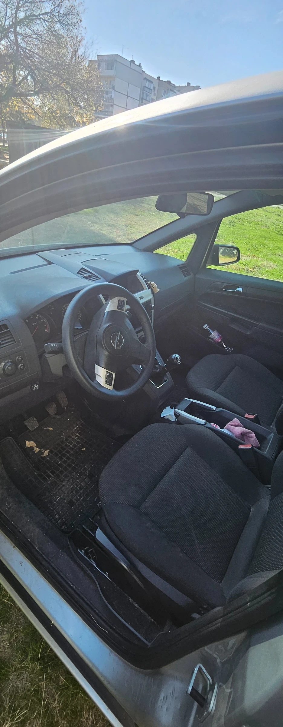 Opel Zafira 1.8 140 к.с. - изображение 4