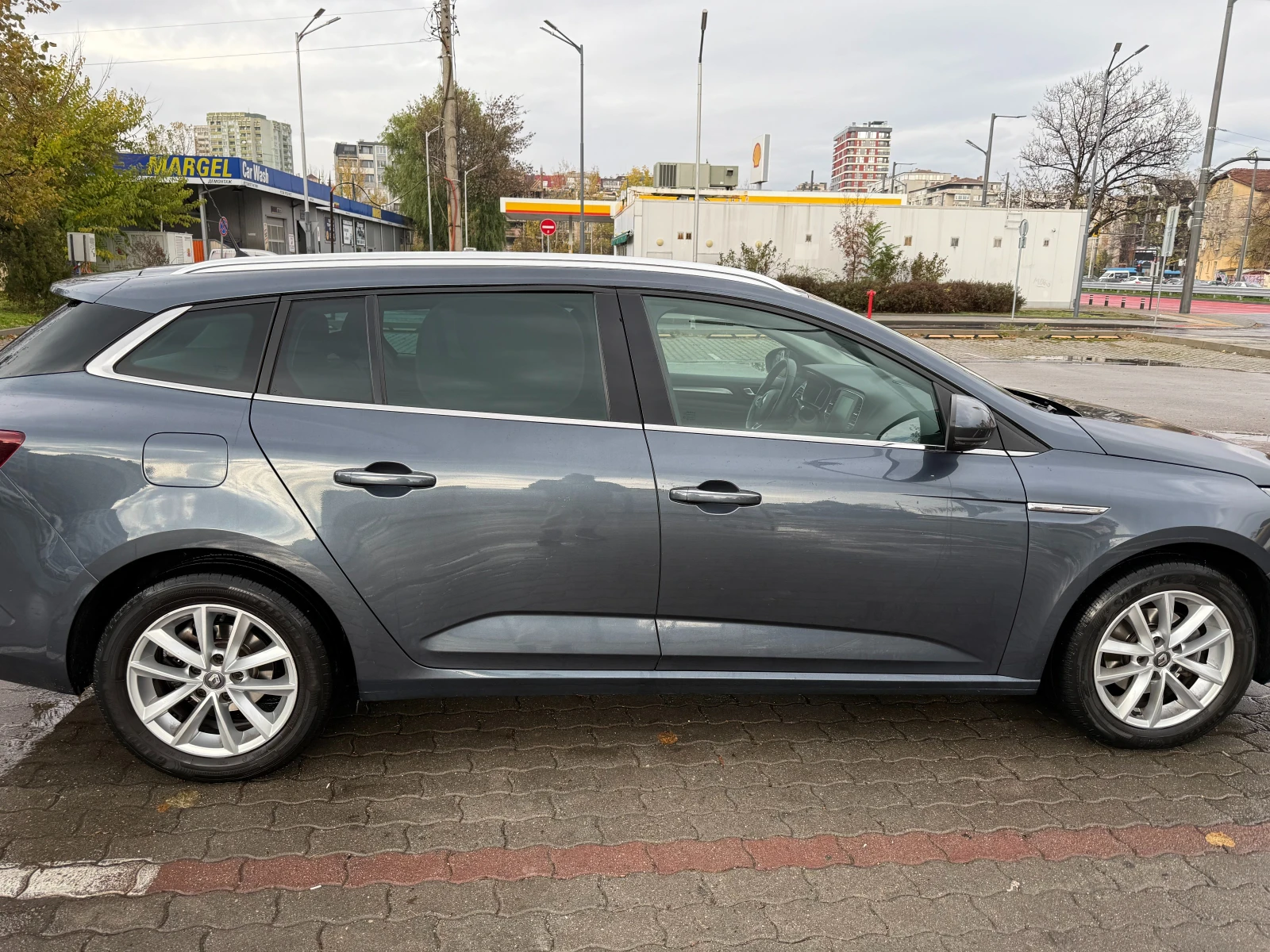 Renault Megane Grandtour - изображение 6
