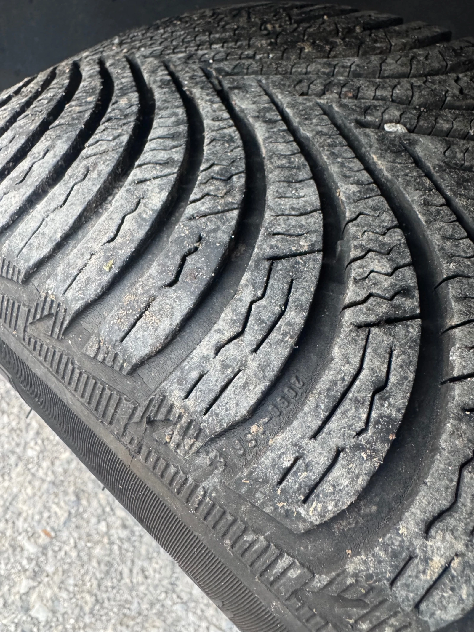 VW Touran  - изображение 9