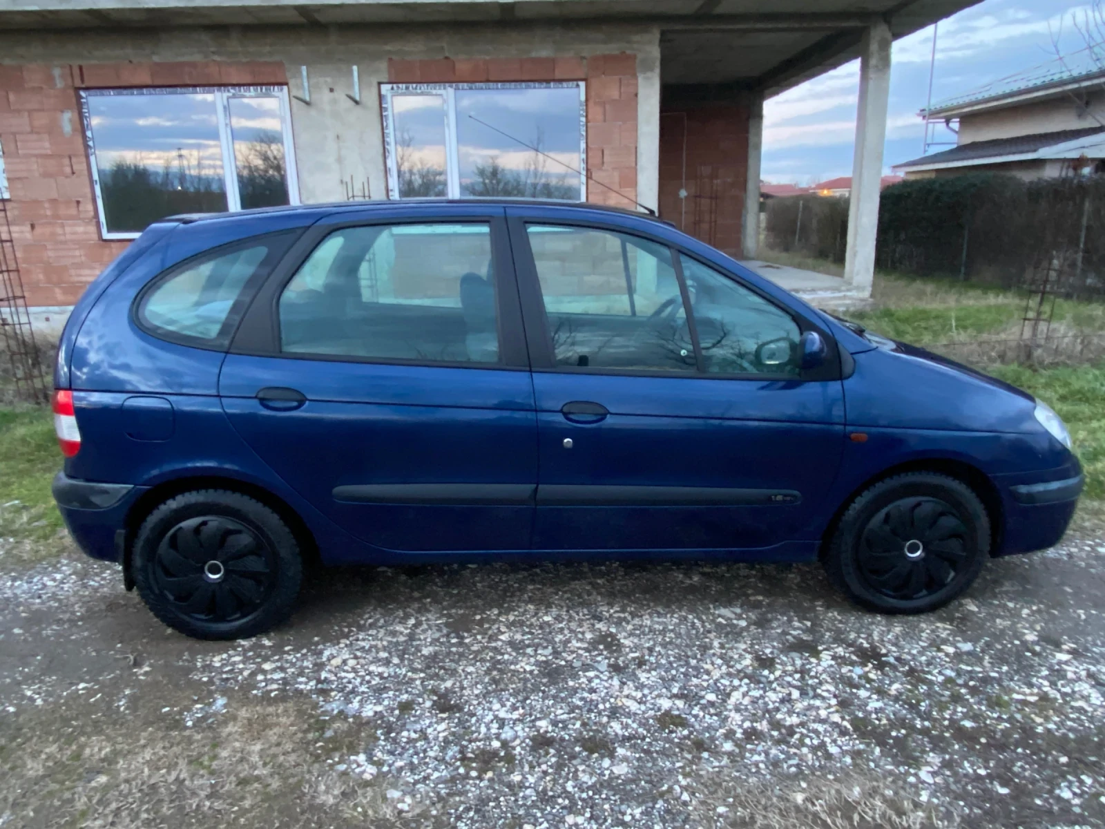 Renault Scenic 1.6 ������ + ��� - Megane Scenic | Mobile.bg � ����������� 4