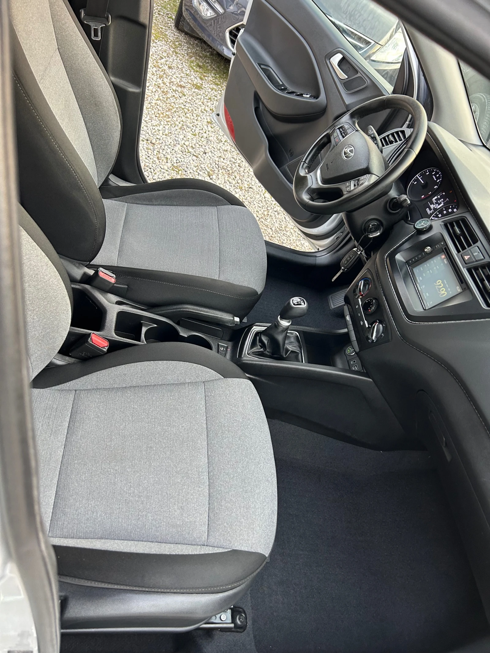 Hyundai I20 1, 25I 16V EURO6B GAS | Mobile.bg � ����������� 15