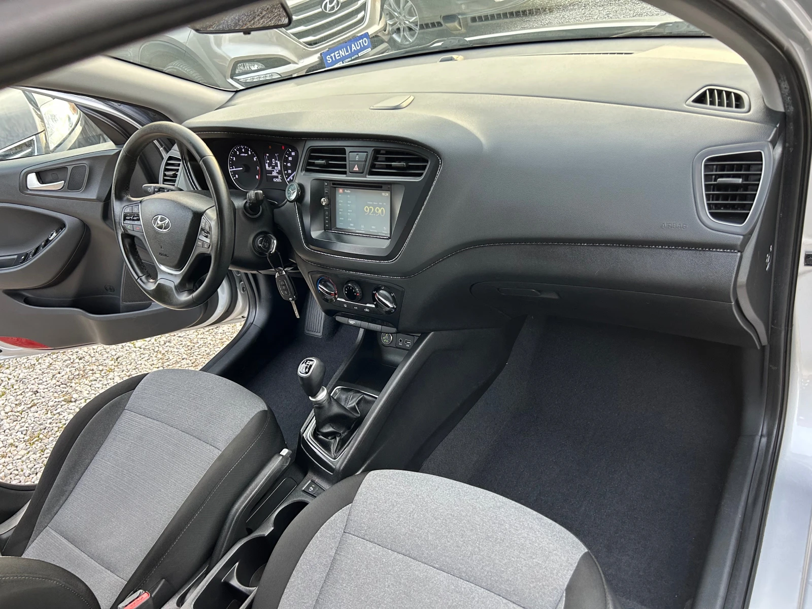 Hyundai I20 1, 25I 16V EURO6B GAS | Mobile.bg � ����������� 16