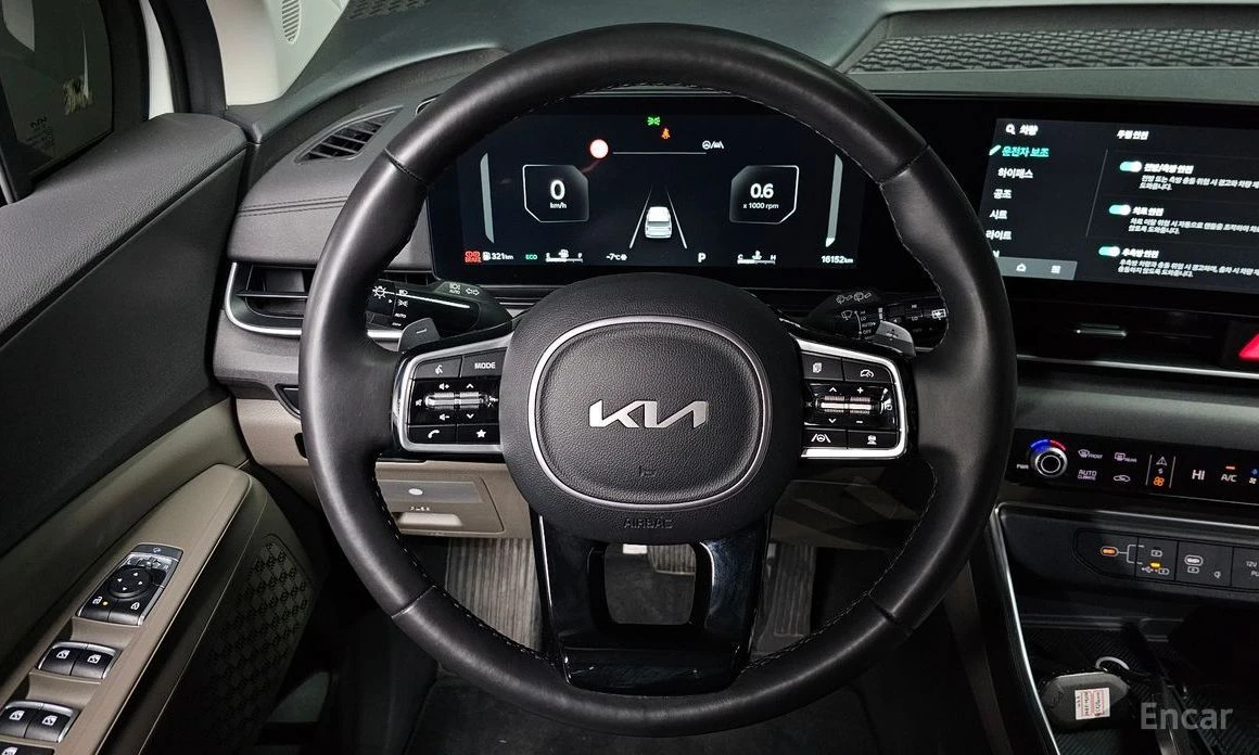 Kia Carnival, снимка 13 - Автомобили и джипове - 53719119