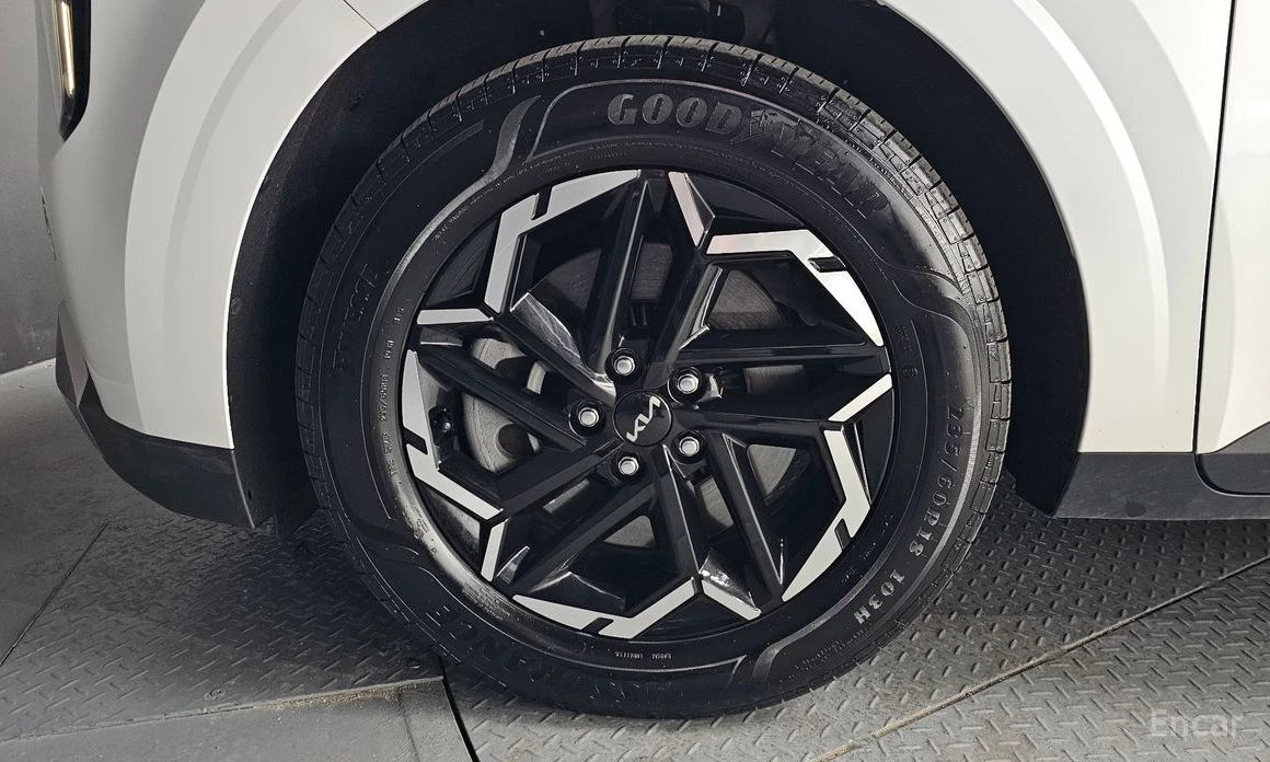 Kia Carnival  - изображение 5