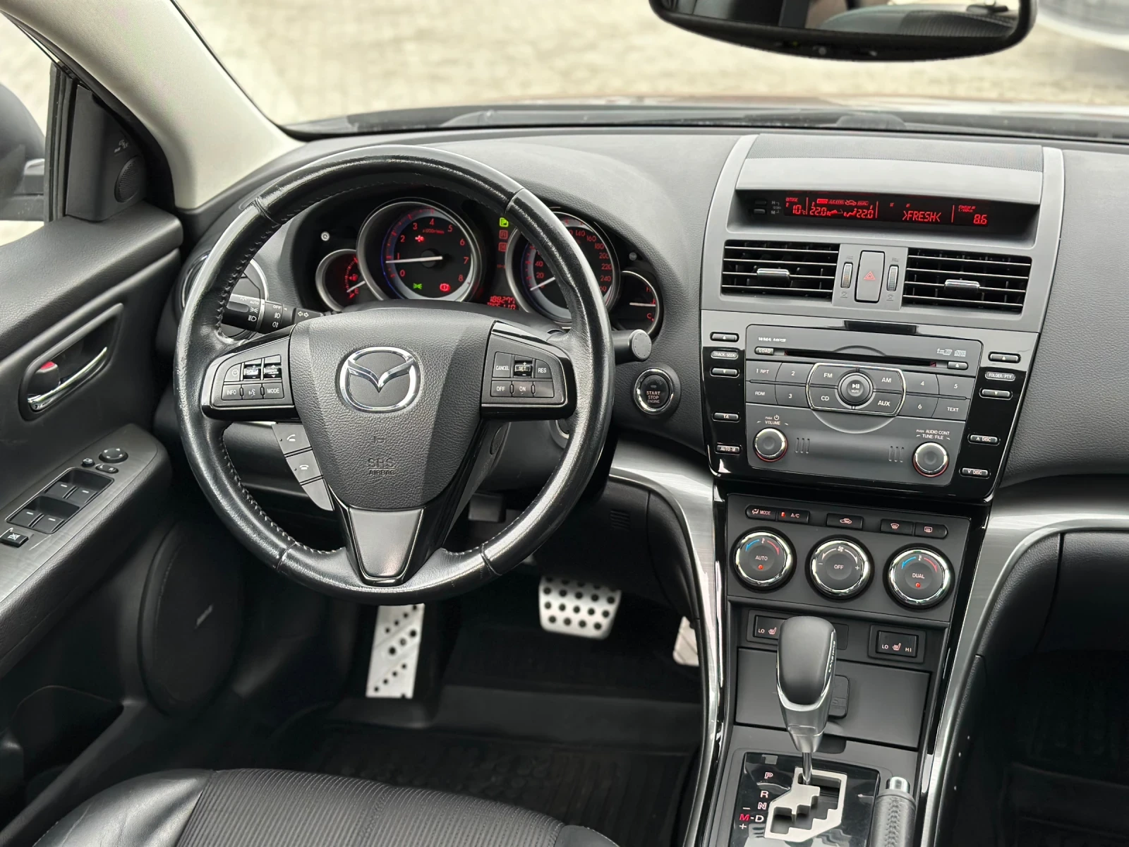 Mazda 6 Автоматик, снимка 7 - Автомобили и джипове - 53953821