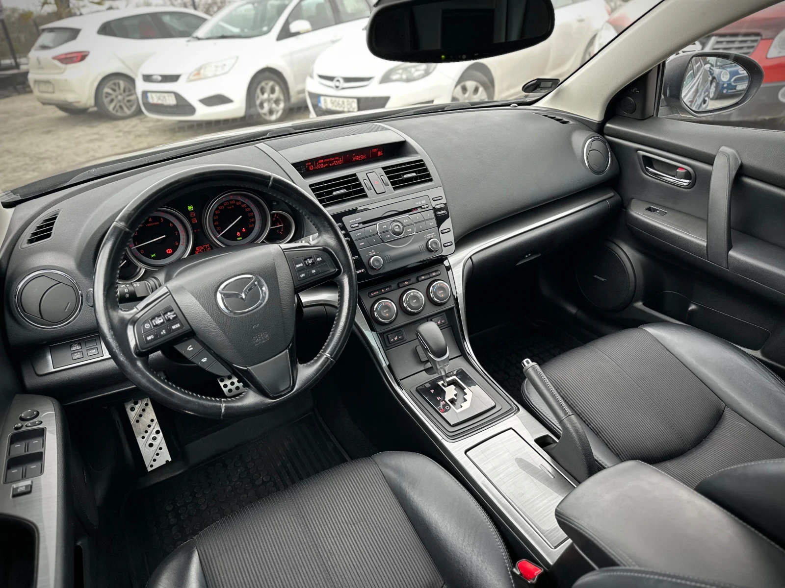 Mazda 6 Автоматик, снимка 9 - Автомобили и джипове - 53953821