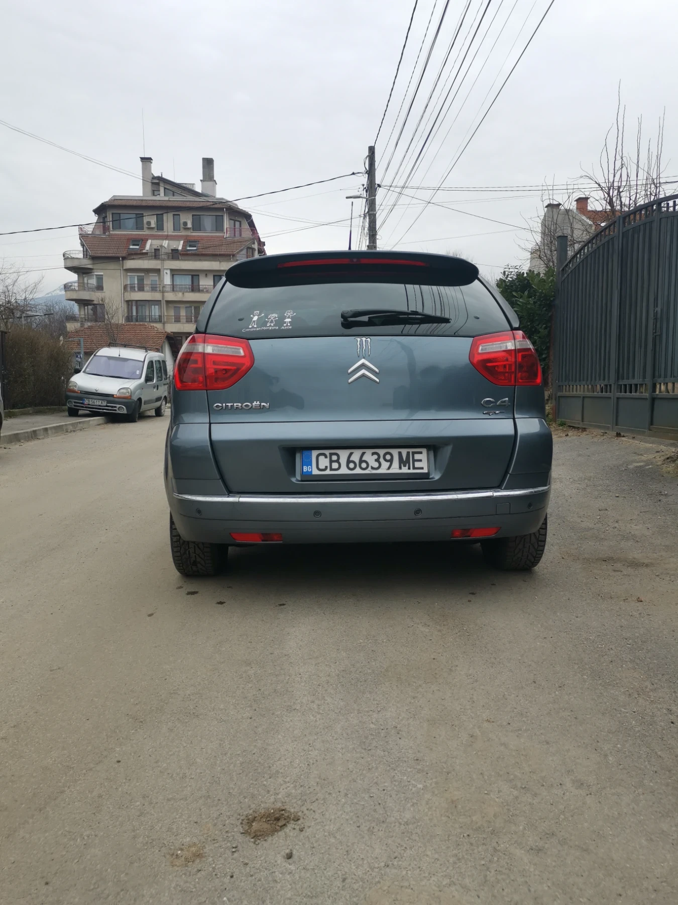 Citroen C4 Picasso 2000 Hdi excluzive , снимка 3 - Автомобили и джипове - 54007216