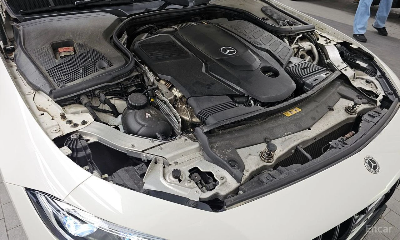 Mercedes-Benz CLS 400 4MATIC AMG PACK* DISTRONIC* BURMESTER* ХЕДЪП* 360*, снимка 17 - Автомобили и джипове - 54762259