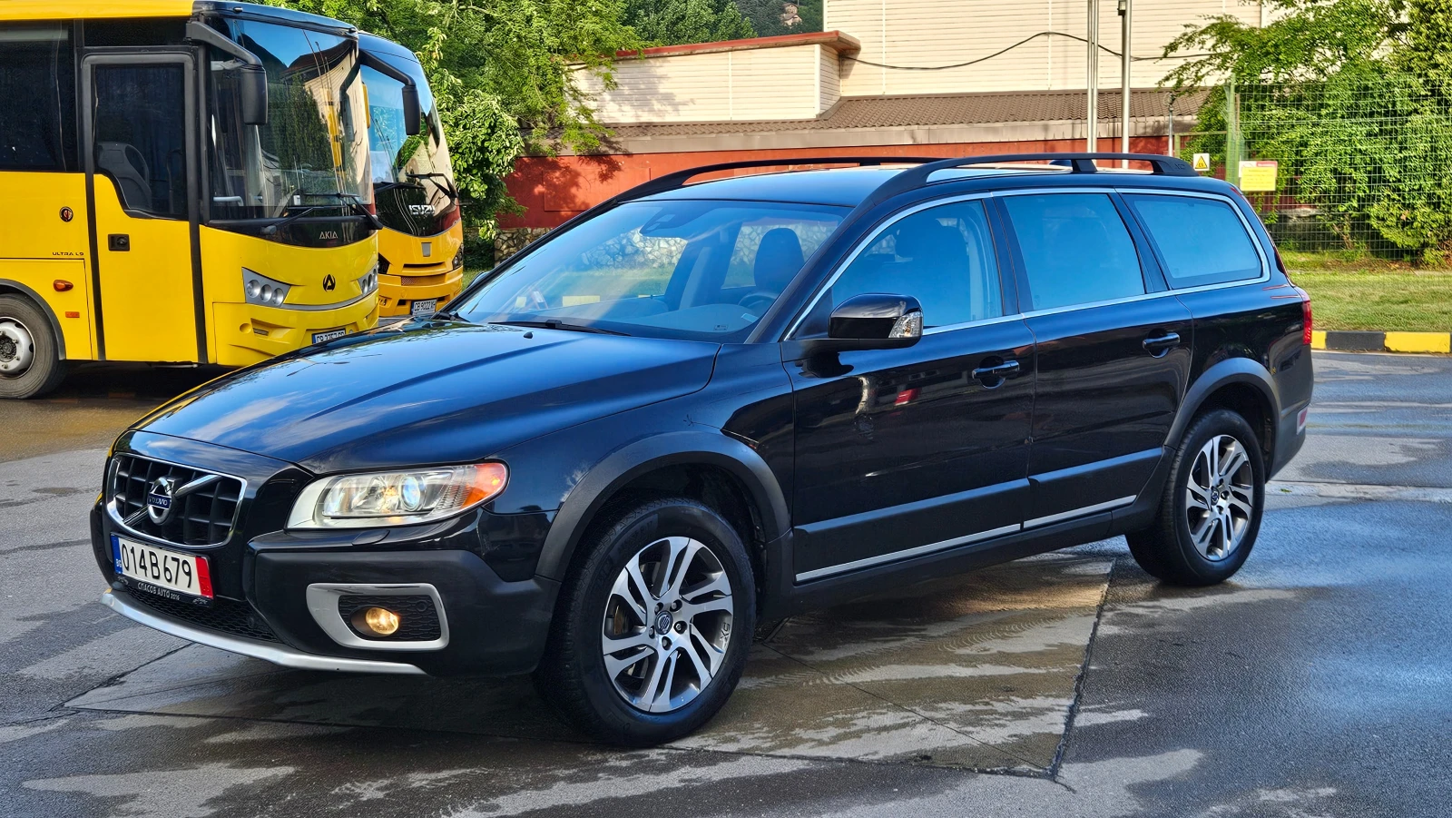 Volvo Xc70 2.4 D5 AVTOMAT/KOJA/TOP SUSTOQNIE, снимка 2 - Автомобили и джипове - 54807233