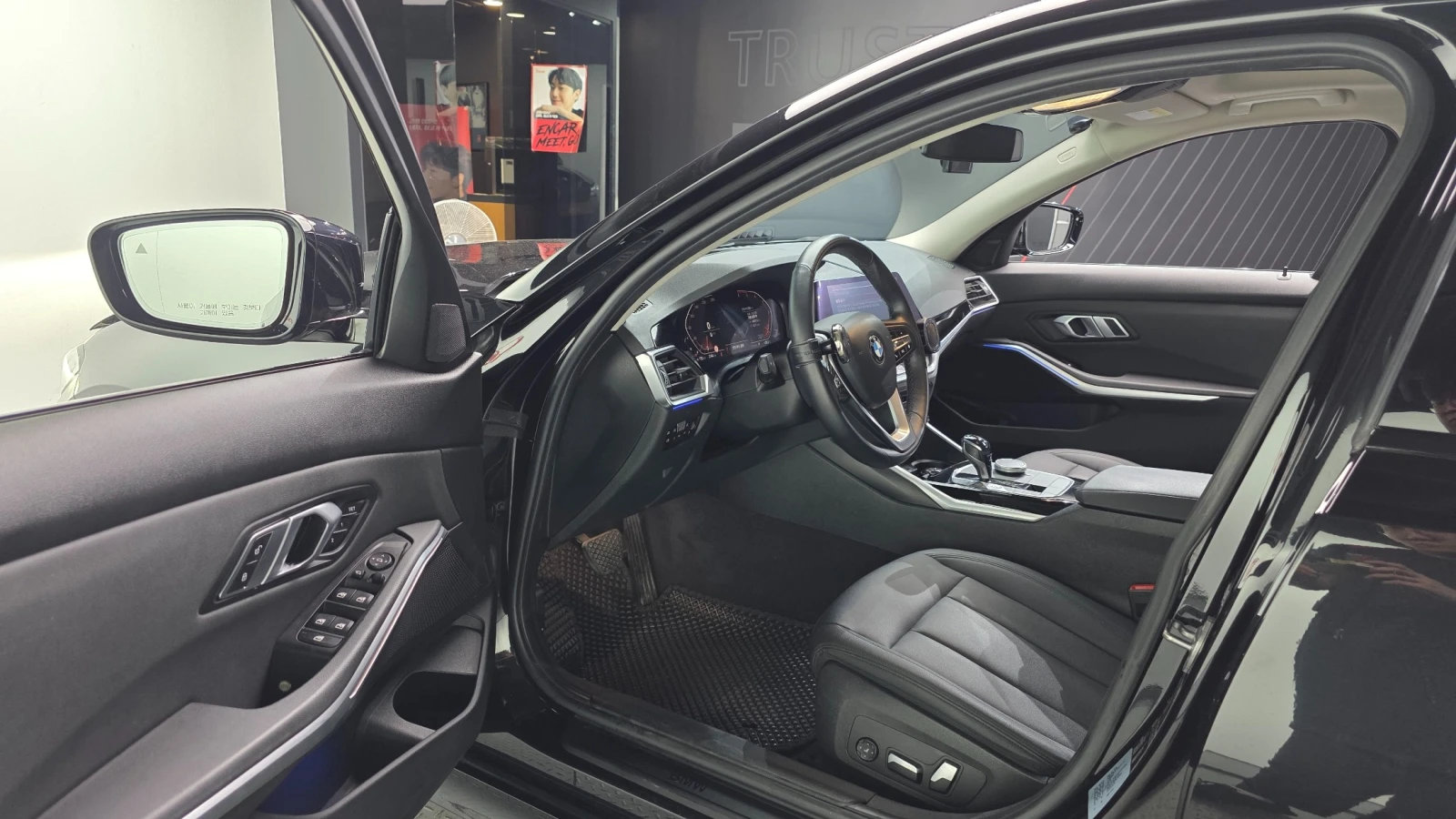 BMW 320 * Navi* 2 keys * Keyless* Camera | Mobile.bg � ����������� 6