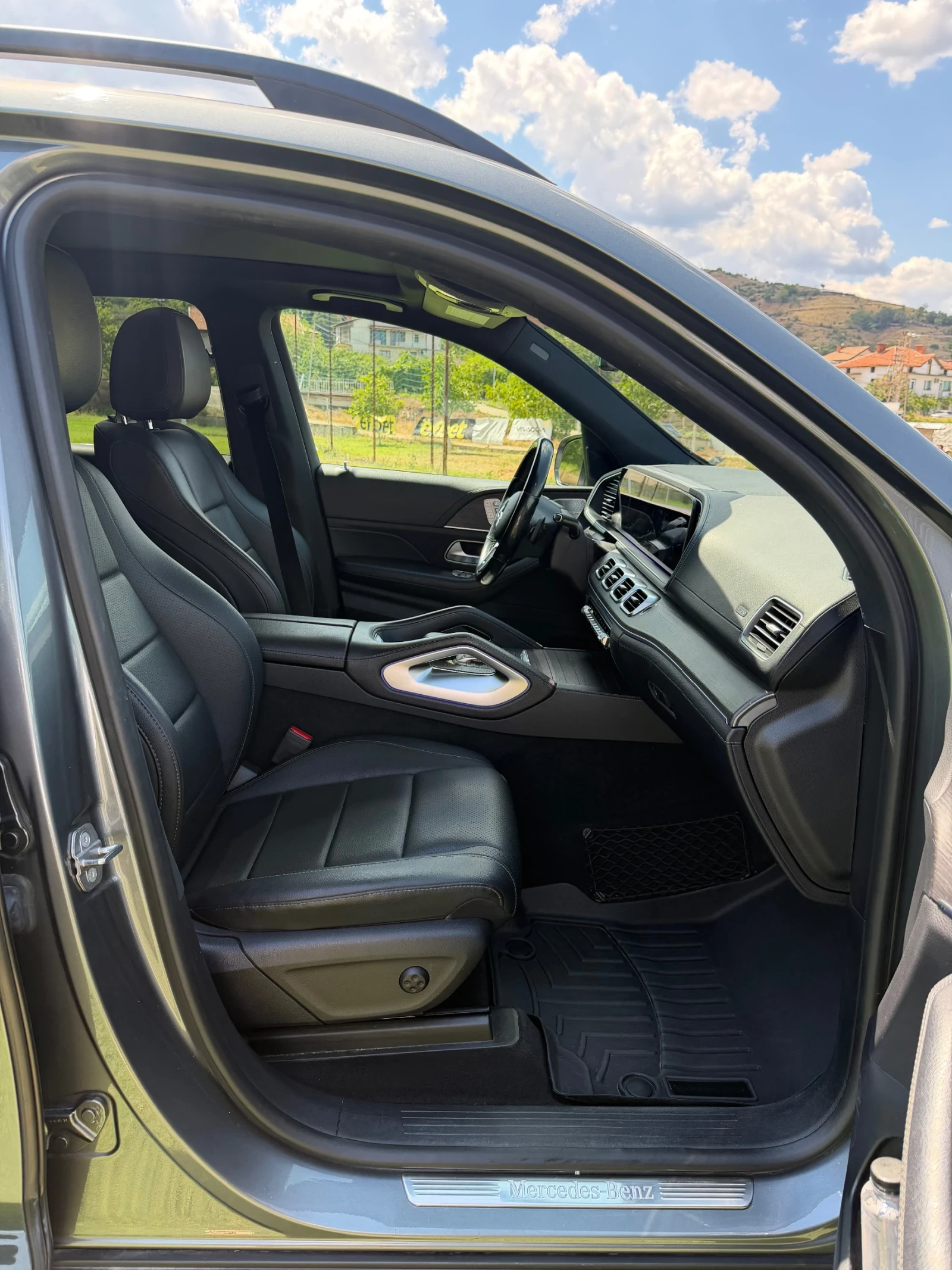 Mercedes-Benz GLE 450 4MATIC | Burmester | Pano | 360 | Distronic, снимка 14 - Автомобили и джипове - 55559704