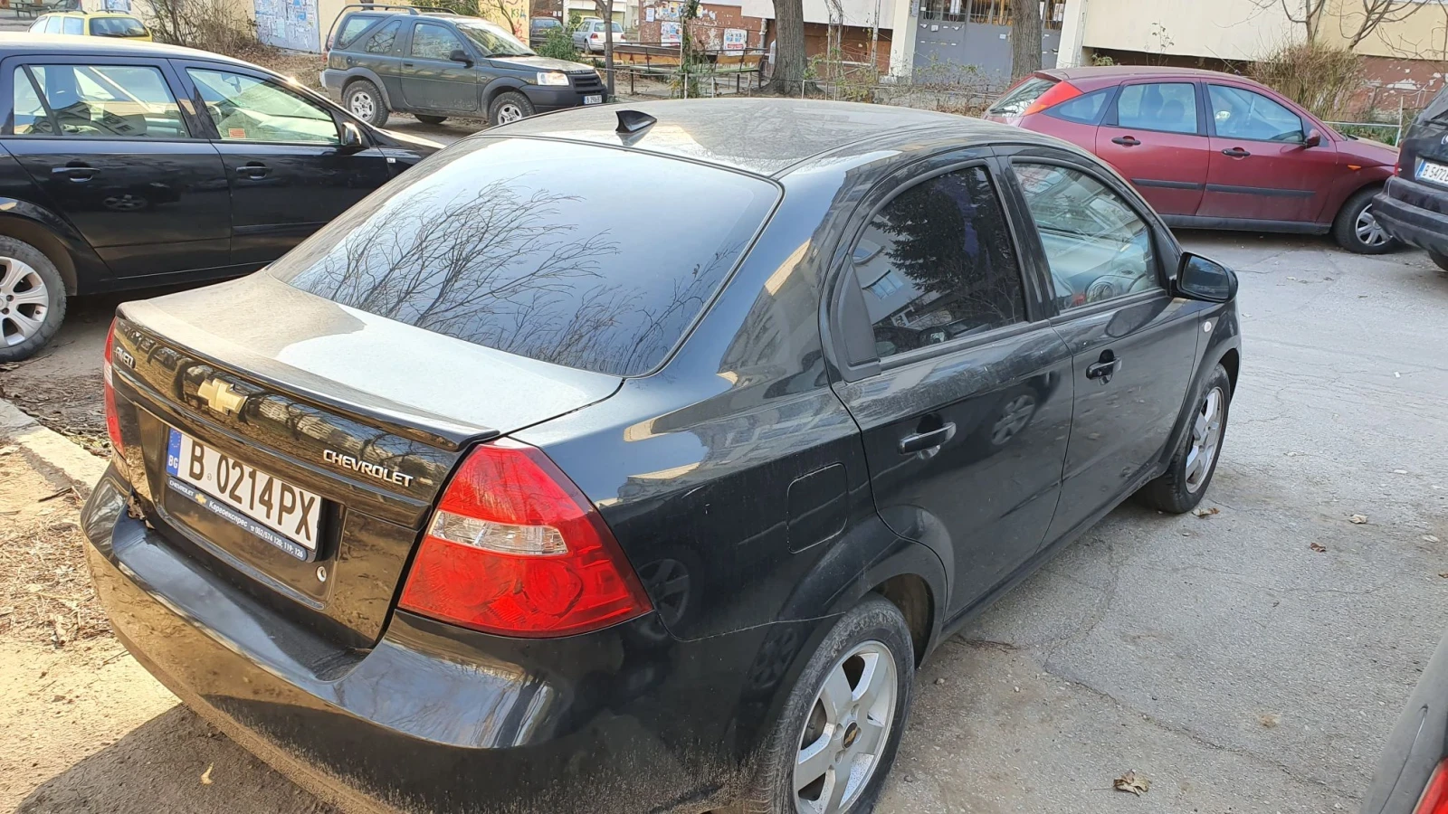 Chevrolet Aveo Sedan, снимка 4 - Автомобили и джипове - 55773931