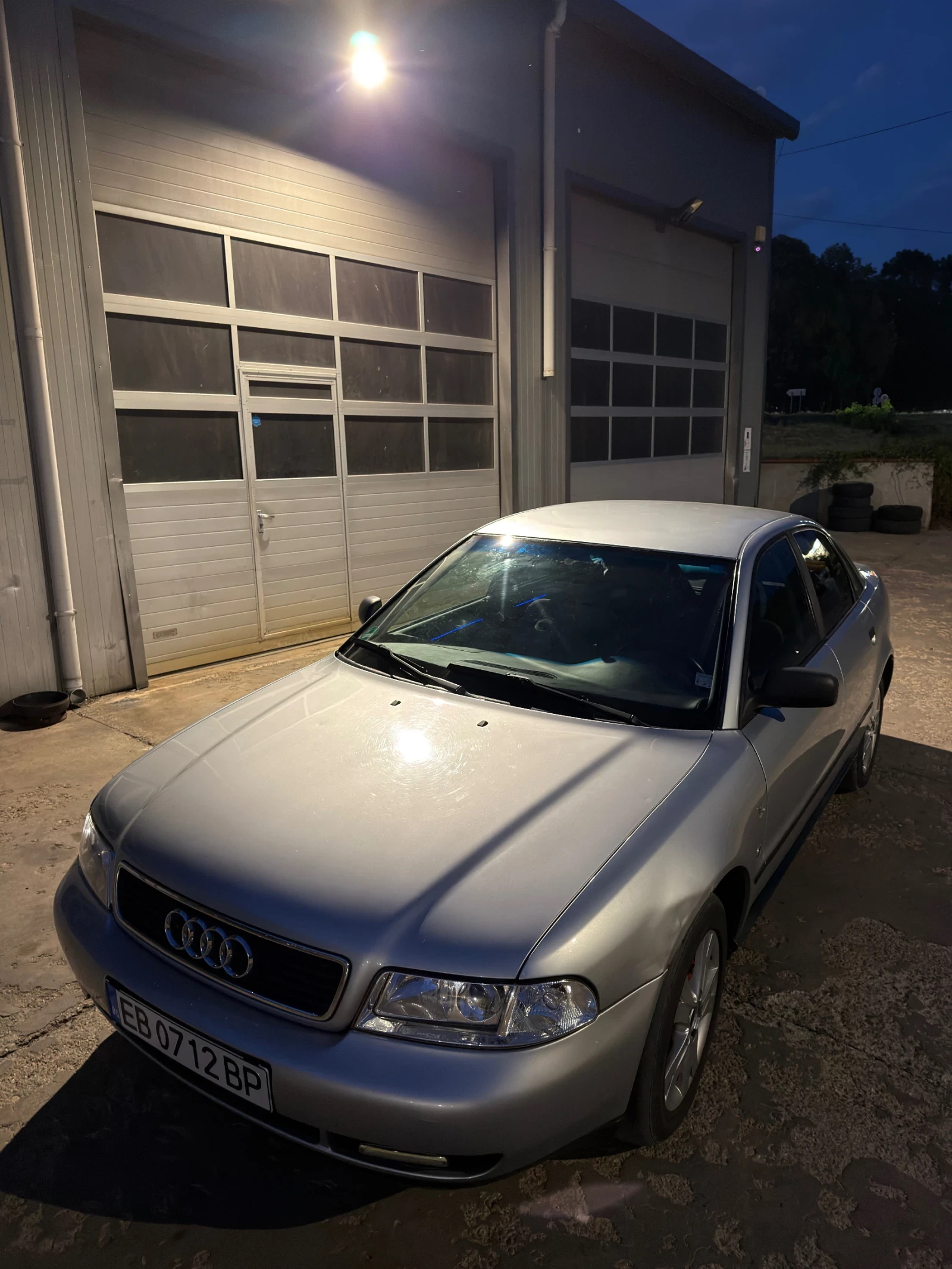 Audi A4, снимка 2 - Автомобили и джипове - 56149239