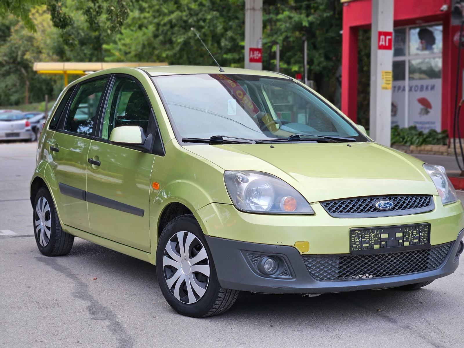Ford Fiesta 1.3, 75к.с., 110 х.км.!!!, снимка 3 - Автомобили и джипове - 56228289