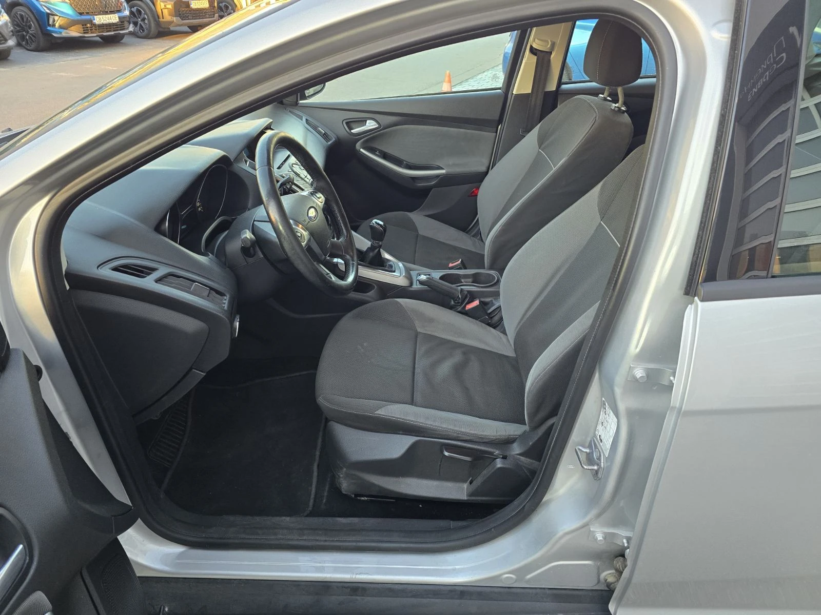 Ford Focus 1.0 TCe 100 N1, снимка 12 - Автомобили и джипове - 56311596