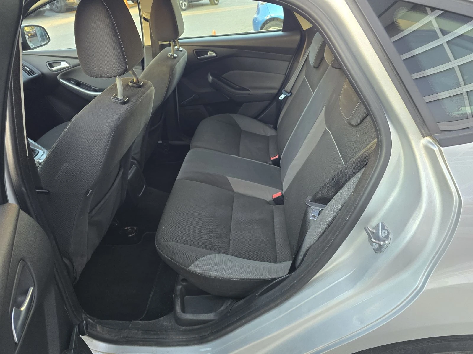 Ford Focus 1.0 TCe 100 N1, снимка 13 - Автомобили и джипове - 56311596