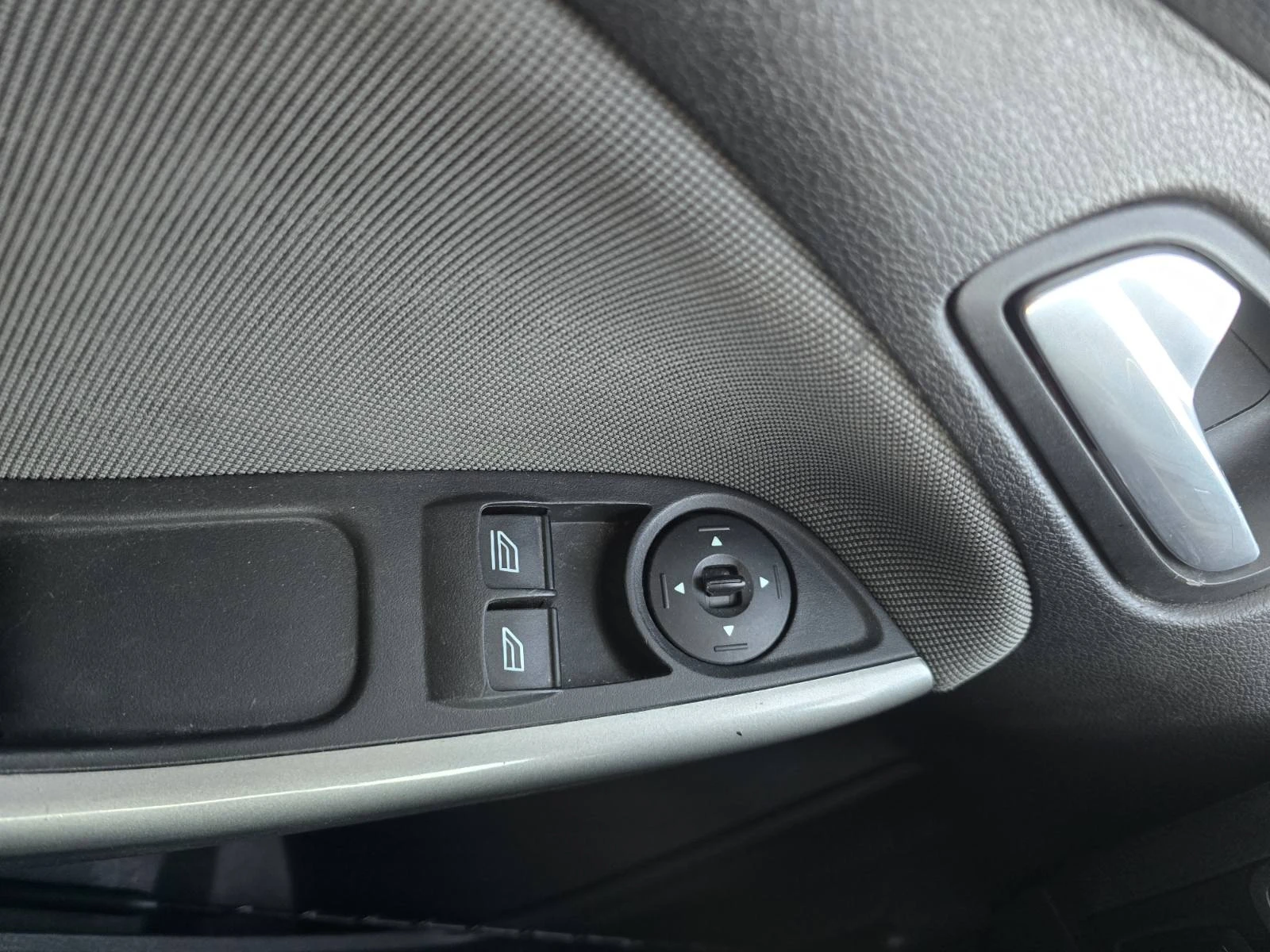 Ford Focus 1.0 TCe 100 N1, снимка 11 - Автомобили и джипове - 56311596