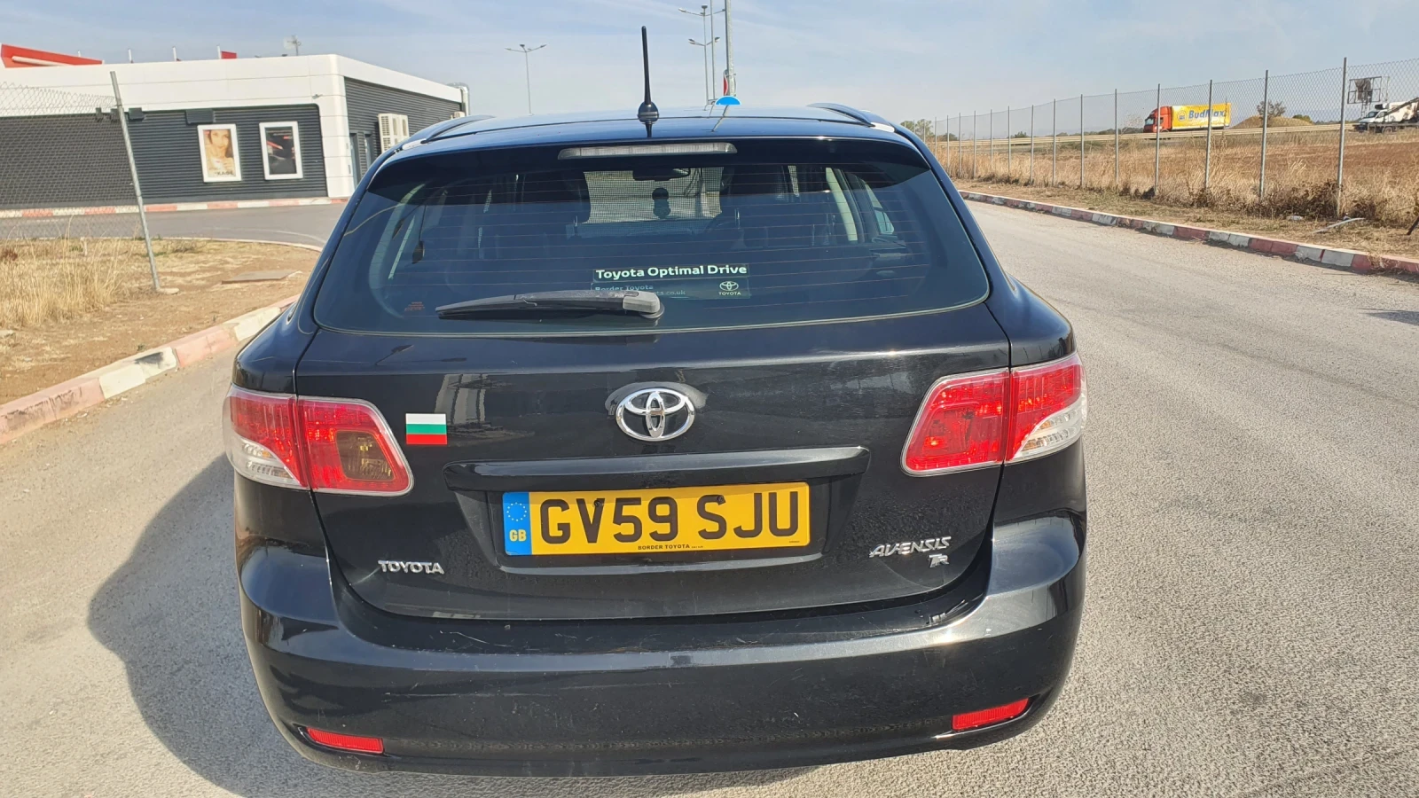 Toyota Avensis, снимка 5 - Автомобили и джипове - 56433943