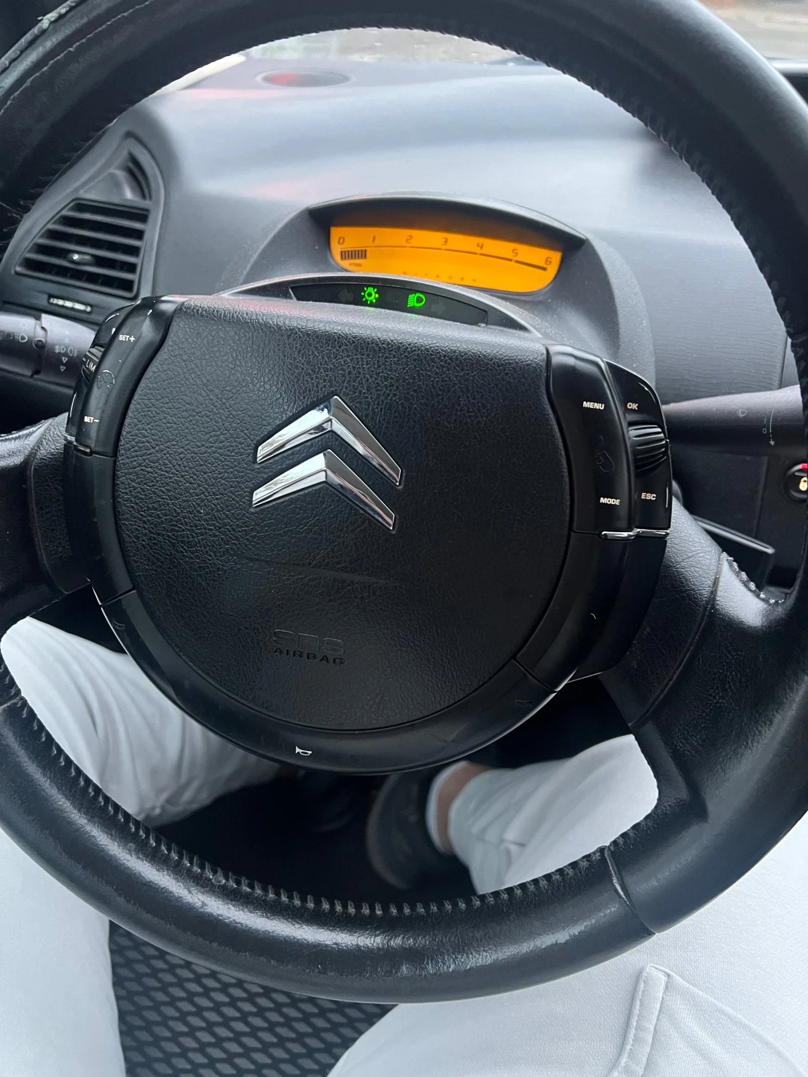 Citroen C4, снимка 11 - Автомобили и джипове - 56623099