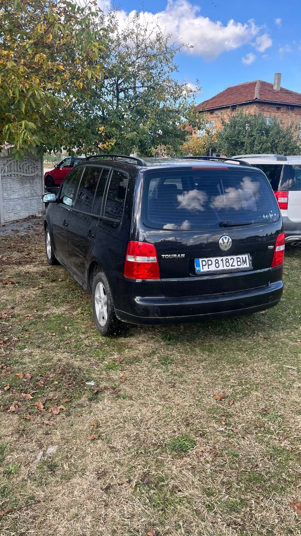 VW Touran 1.9, снимка 5 - Автомобили и джипове - 56634751