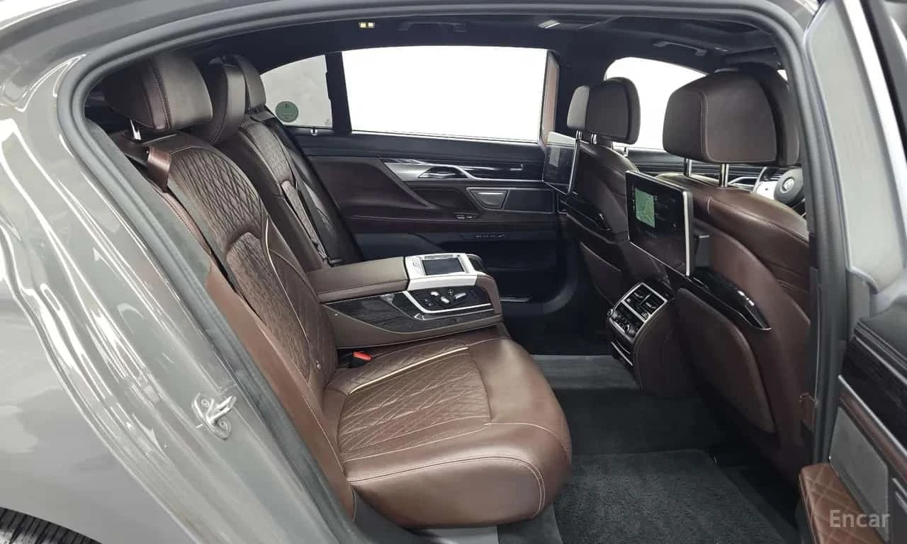 BMW 740 * 740Li xDrive M Sport Package * ��������� ���� *  | Mobile.bg � ����������� 12