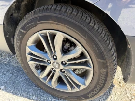 Hyundai IX35 1.6i Бензин НАПЪЛНО ОБСЛУЖЕН!, снимка 15