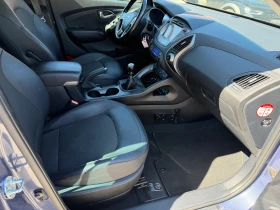Hyundai IX35 1.6i Бензин НАПЪЛНО ОБСЛУЖЕН!, снимка 10
