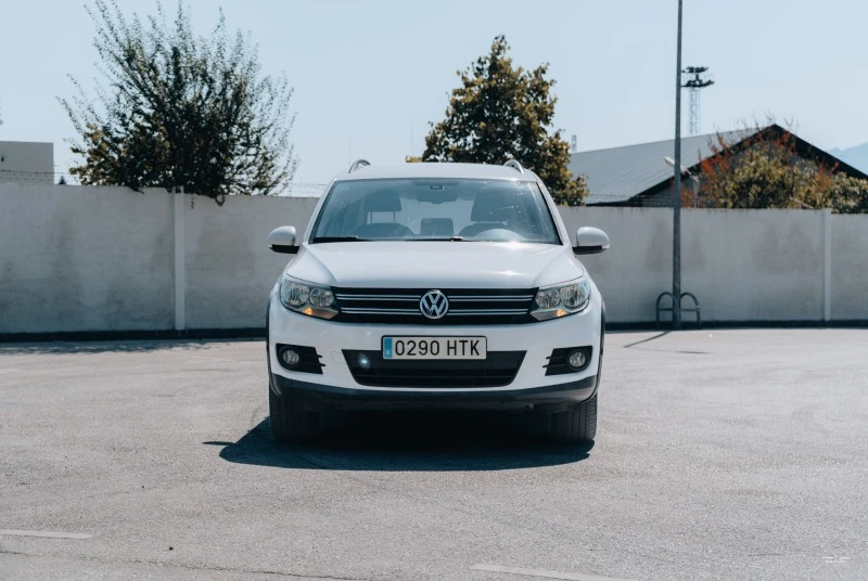 VW Tiguan 2.0 TDI 110 к.с, снимка 1 - Автомобили и джипове - 47259054