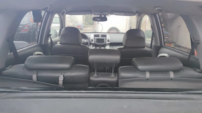 Toyota Rav4 D-CAT, снимка 10 - Автомобили и джипове - 51968192