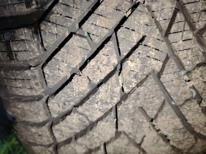 Ford Kuga 1.5 ST LINE, снимка 17 - Автомобили и джипове - 52803037