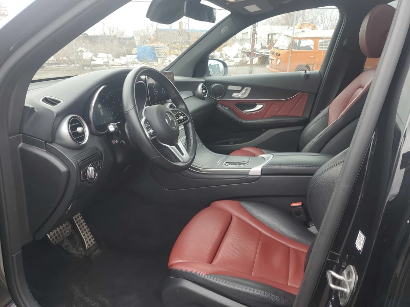 Mercedes-Benz GLC 350 * * CARFAX * * АВТО КРЕДИТ * * , снимка 6 - Автомобили и джипове - 52817074