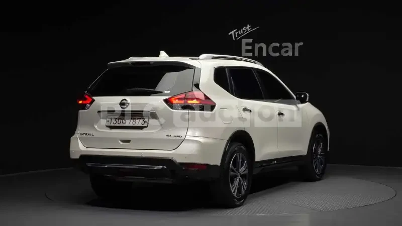 Nissan X-trail КАМЕРА| ПОДГРЕВ| ПАНОРАМА| ВКЛ. ТЕХНОТЕСТ, снимка 4 - Автомобили и джипове - 54485527