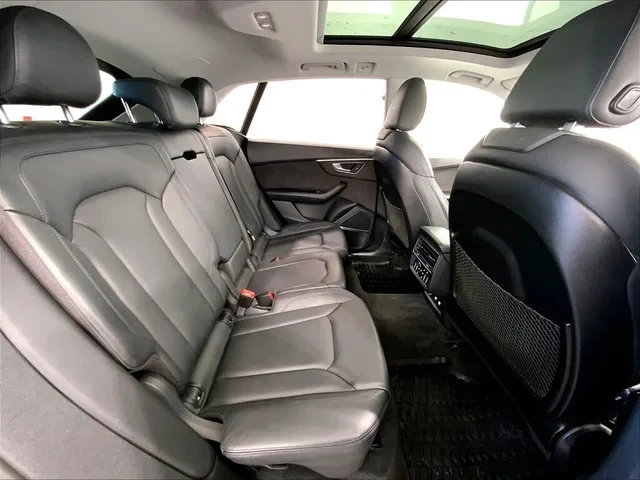 Audi Q8 55TFSI TECHNIK/PANO/360/HEAD UP/FULL, снимка 14 - Автомобили и джипове - 55012066