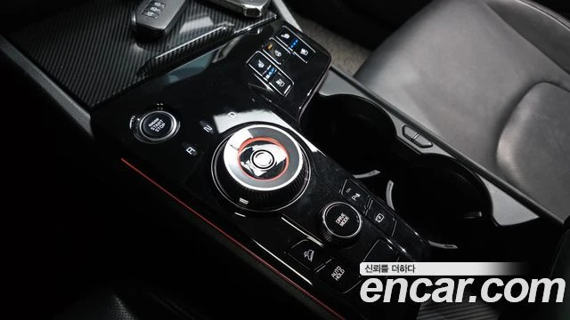 Kia Sportage Hybrid| 360| DISTRONIC| KRELL| ОБДУХВАНЕ, снимка 8 - Автомобили и джипове - 55803100
