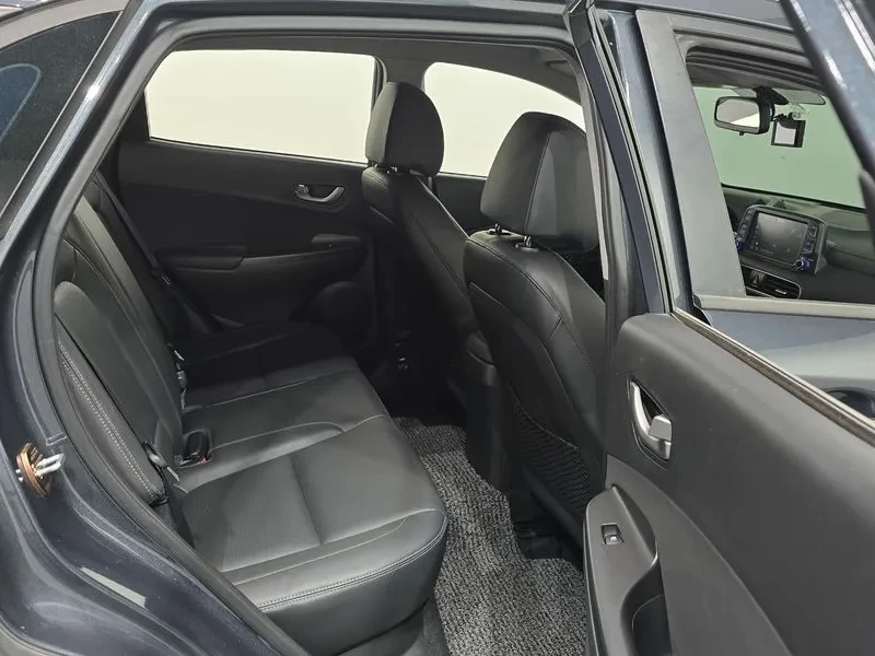 Hyundai Kona 1.6 Turbo 4Wd Modern, снимка 11 - Автомобили и джипове - 56321478