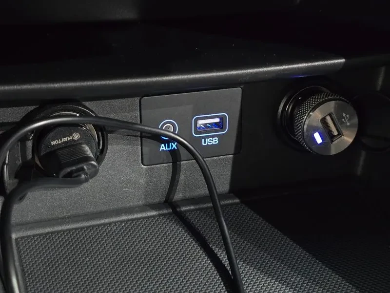 Hyundai Kona 1.6 Turbo 4Wd Modern, снимка 13 - Автомобили и джипове - 56321478