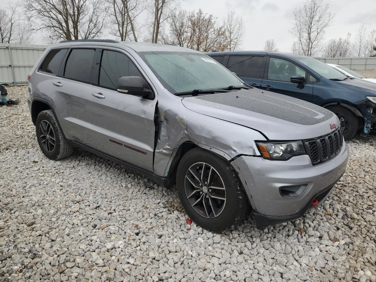 Jeep Grand cherokee TRAILHAWK - изображение 3