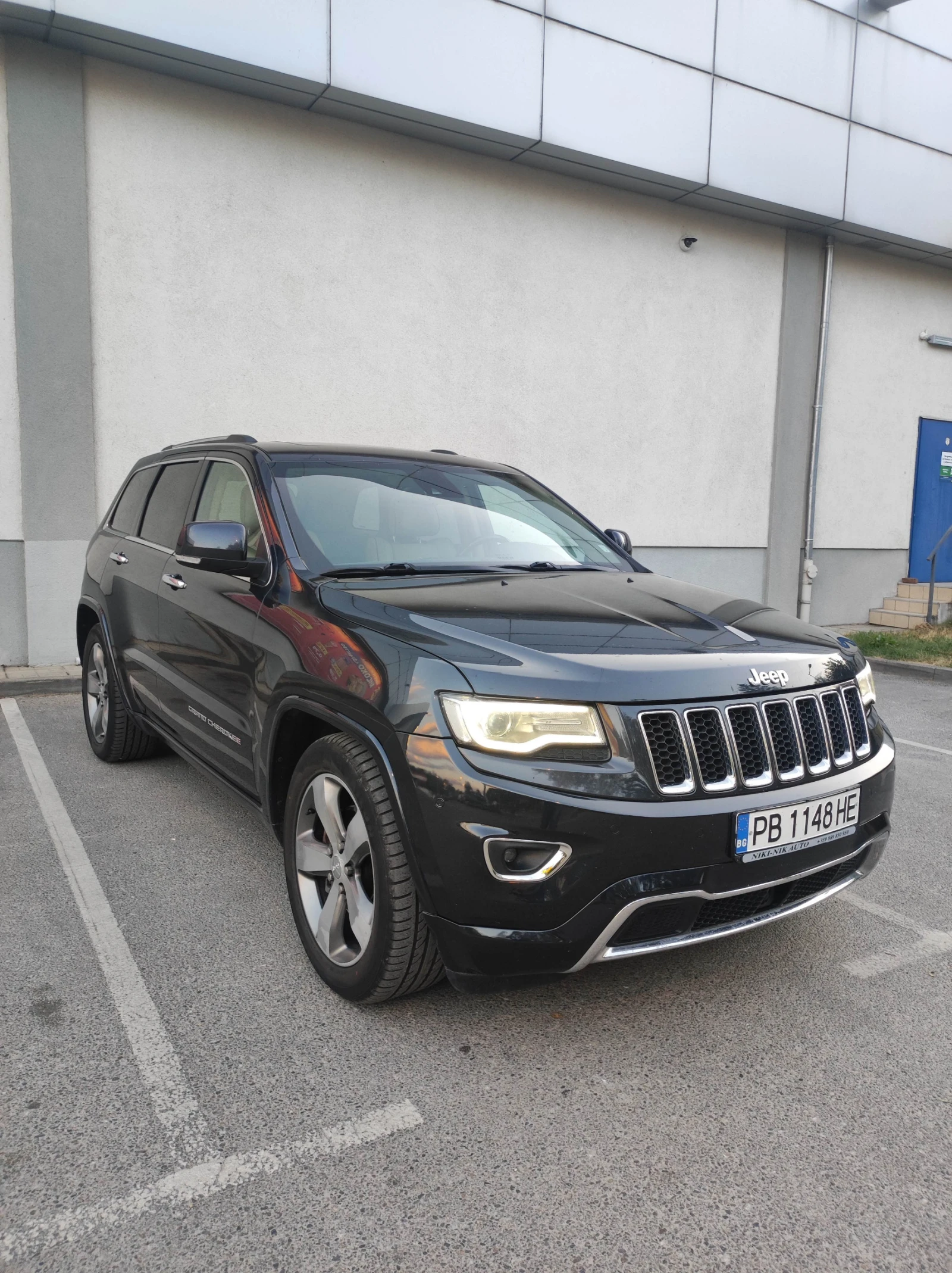 Jeep Grand cherokee OVERLAND - изображение 3