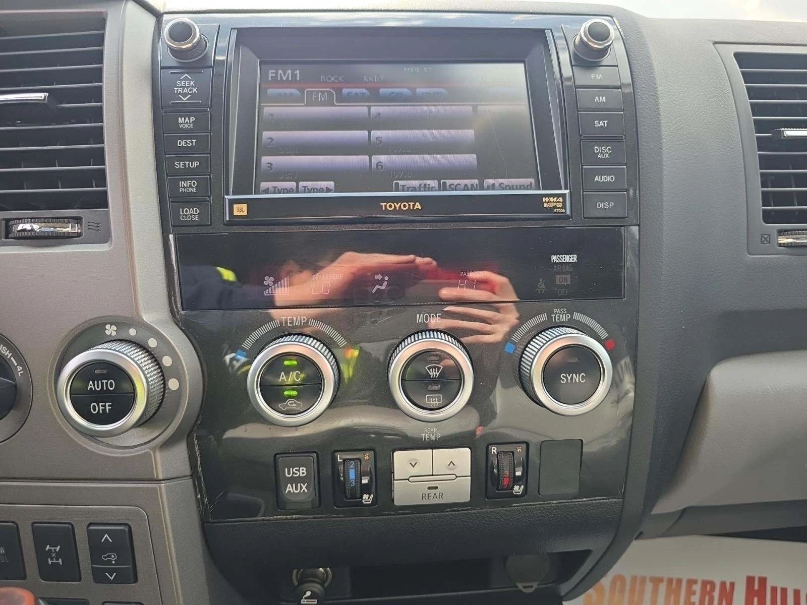 Toyota Sequoia PLATINUM* 5.7* V8* �������* ������* ������ | Mobile.bg � ����������� 11