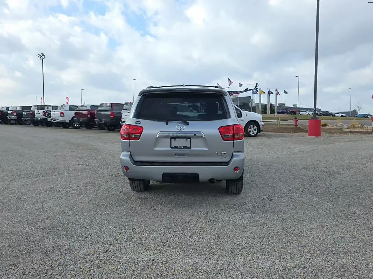 Toyota Sequoia PLATINUM* 5.7* V8* ПОДГРЕВ* КАМЕРА* КЕЙЛЕС - изображение 8