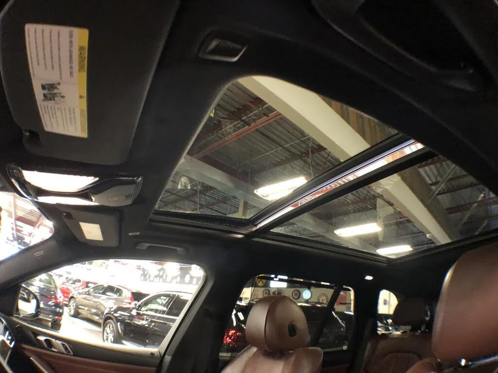 BMW X5 xDrive* АвтоКредит* (ЦЕНА ДО БГ), снимка 9 - Автомобили и джипове - 54030786