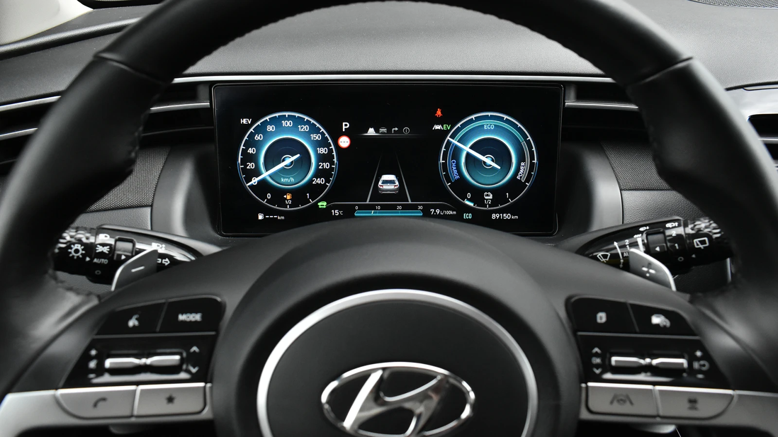 Hyundai Tucson 1.6 T-GDi PREMIUM Plug-in Hybrid 4x4 Automatic, снимка 12 - Автомобили и джипове - 54086935