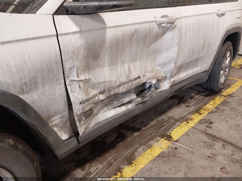 Jeep Grand cherokee 3.6l L Limited 4X4, снимка 6 - Автомобили и джипове - 54098093