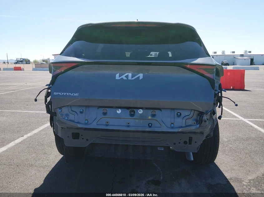 Kia Sportage, снимка 10 - Автомобили и джипове - 54284806